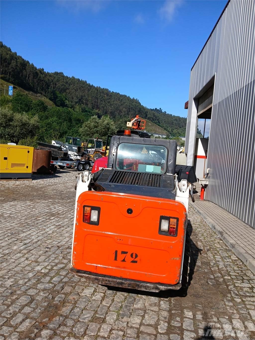 Bobcat S450 Utovarivači na kotačima