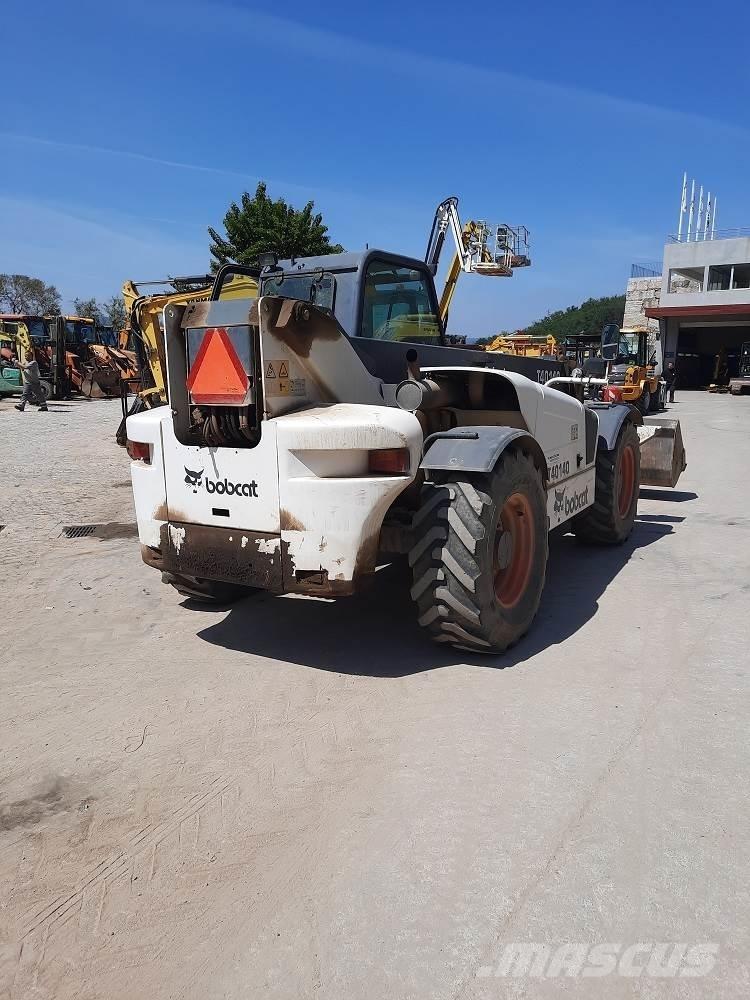 Bobcat T40-140 Viličari sa pomičnim stupom