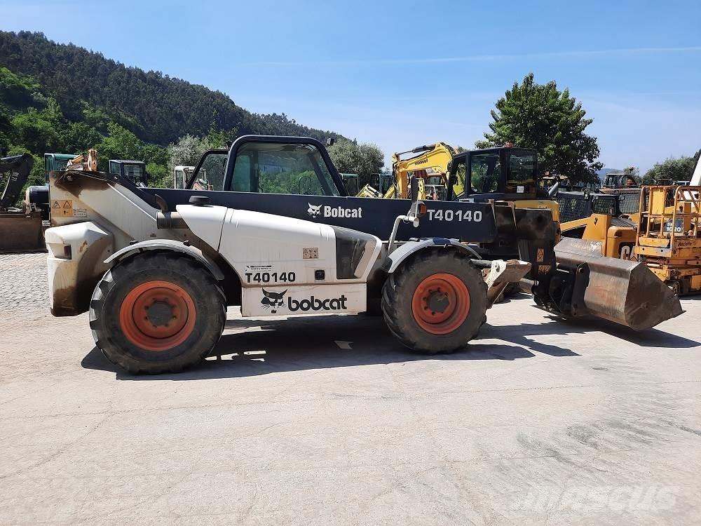 Bobcat T40-140 Viličari sa pomičnim stupom