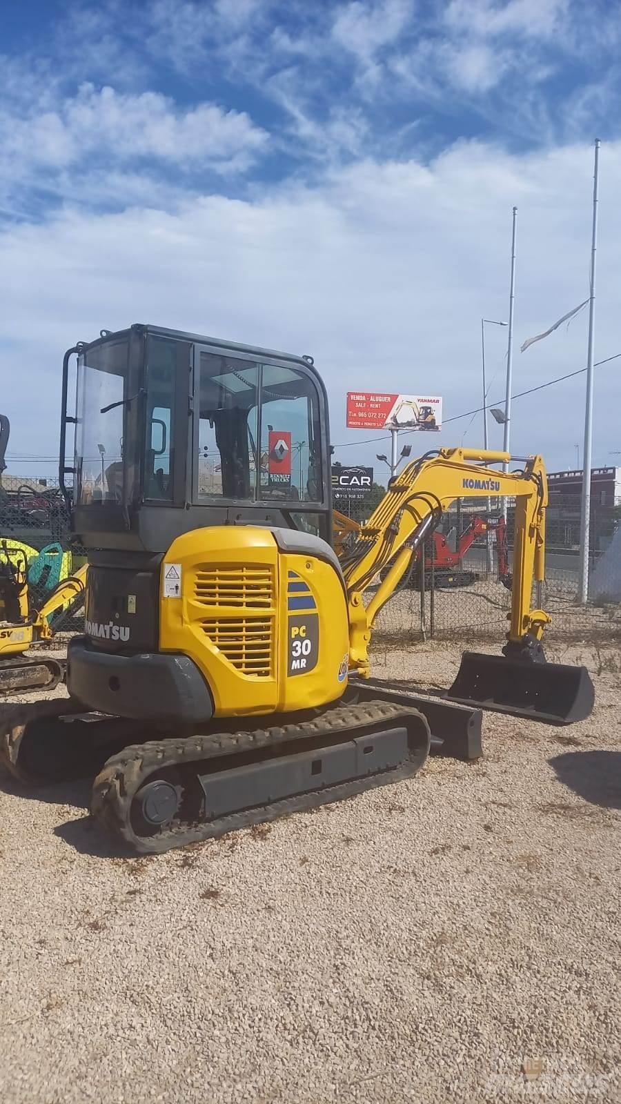 Komatsu PC30MR-2 Mini bageri <7t