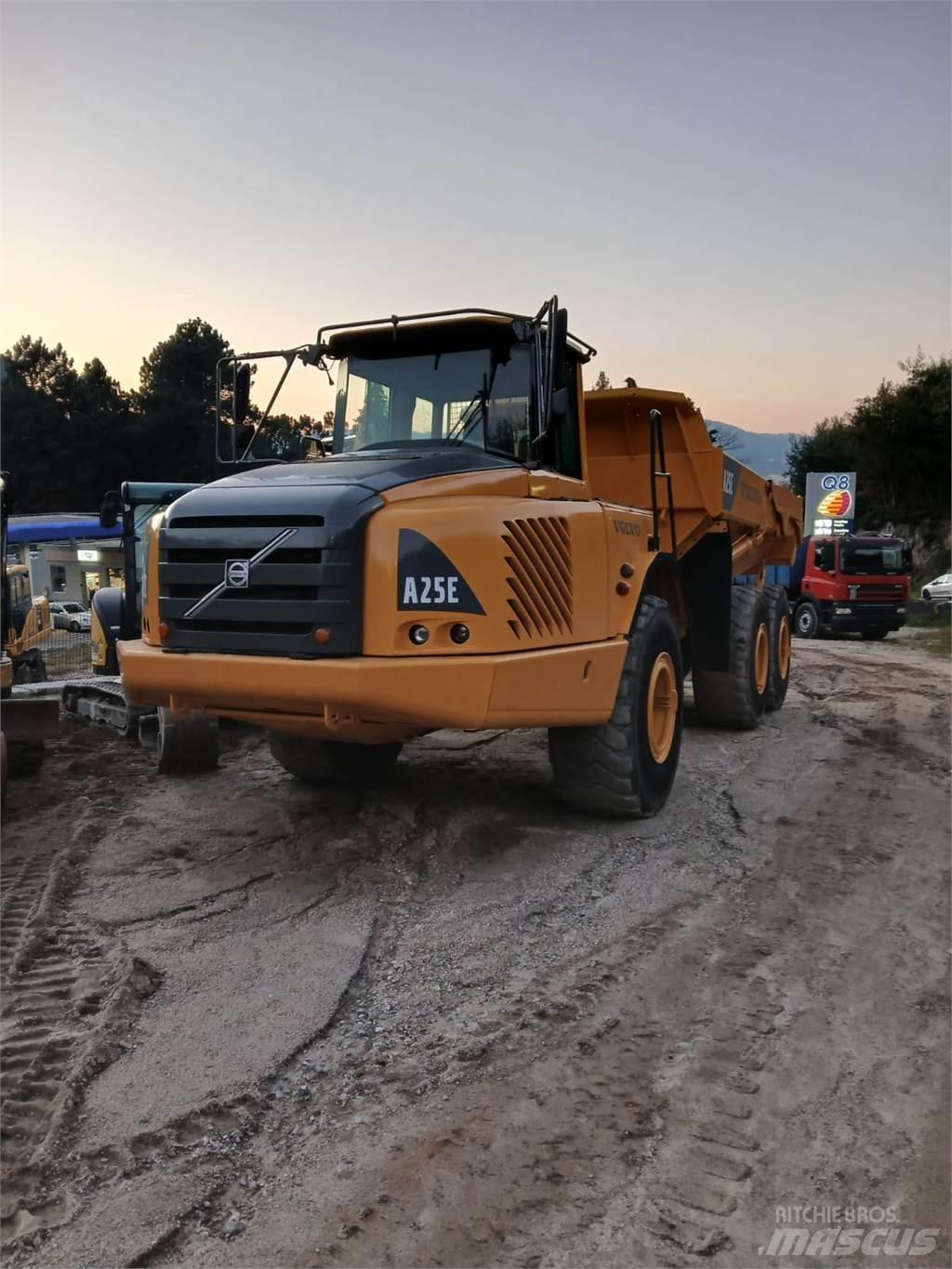 Volvo A25E Demperi za gradilišta