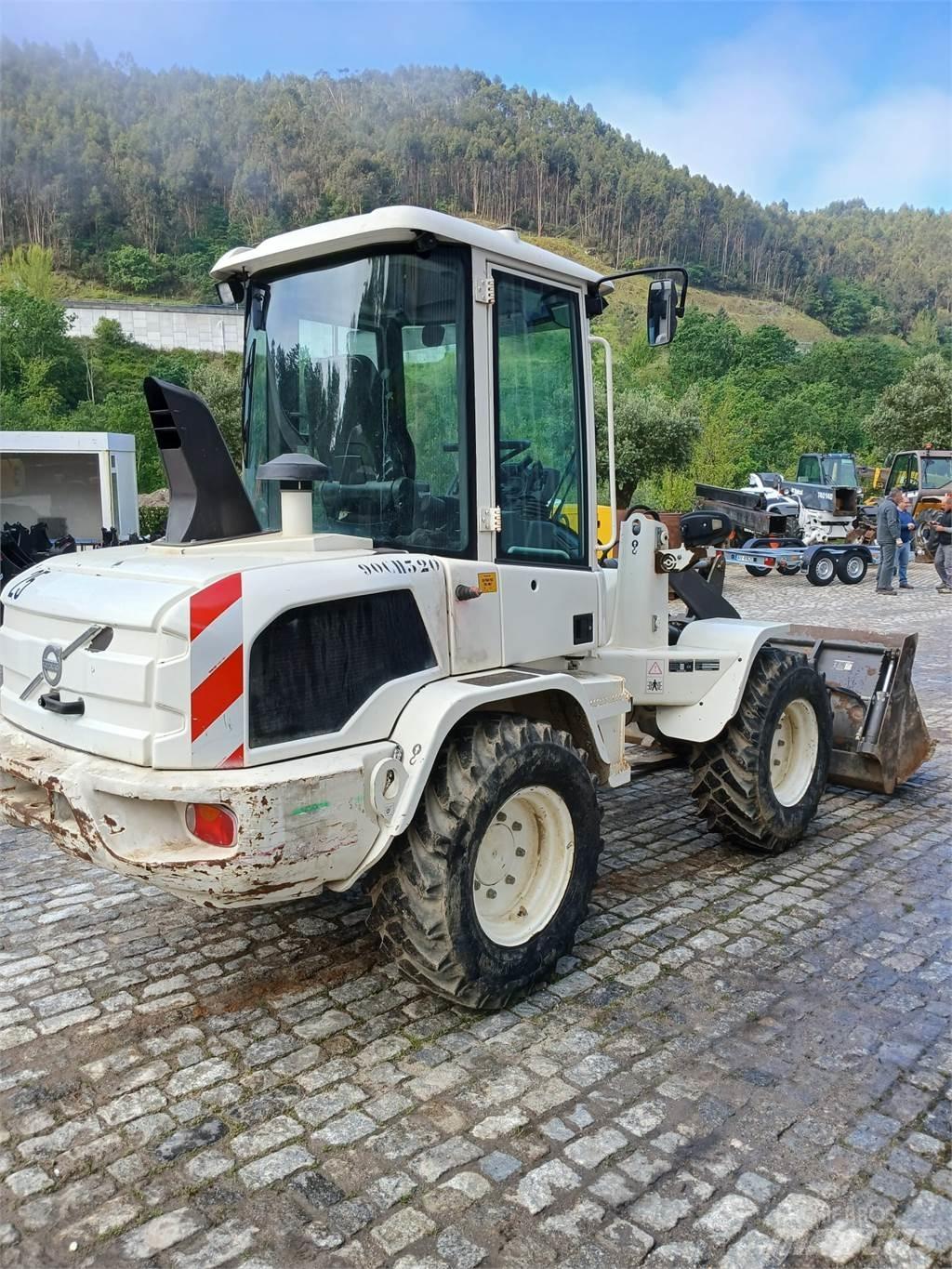 Volvo L30G Građevinarstvo – ostalo