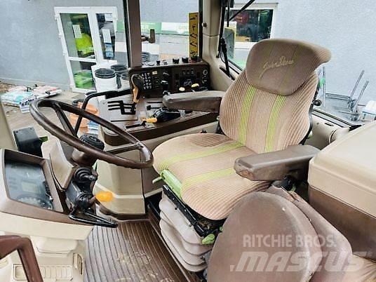 John Deere 6920 Traktori