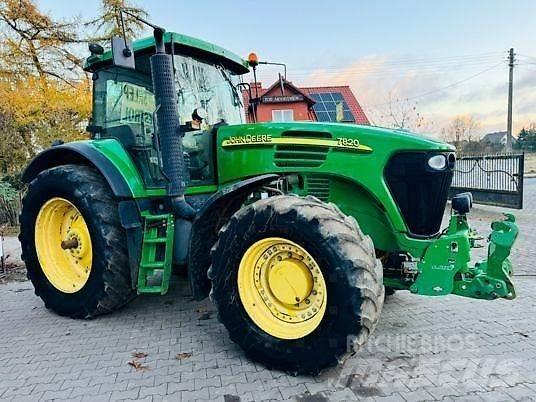 John Deere 7820 Traktori