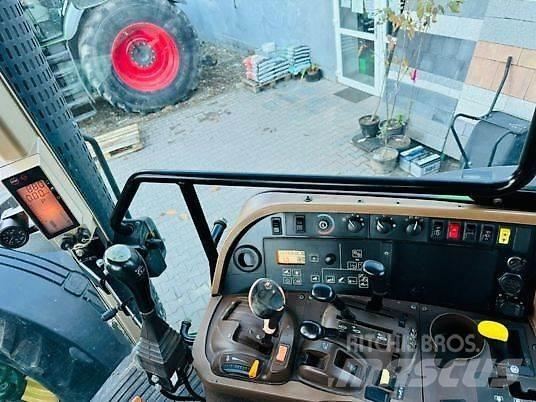 John Deere 7820 Traktori