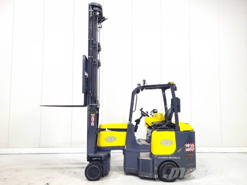 Aisle-Master 20SHE Viličar za uske prolaze