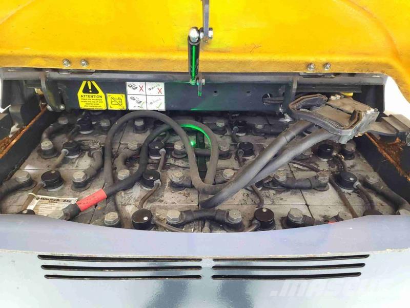 Aisle-Master 20WHE Viličar za uske prolaze