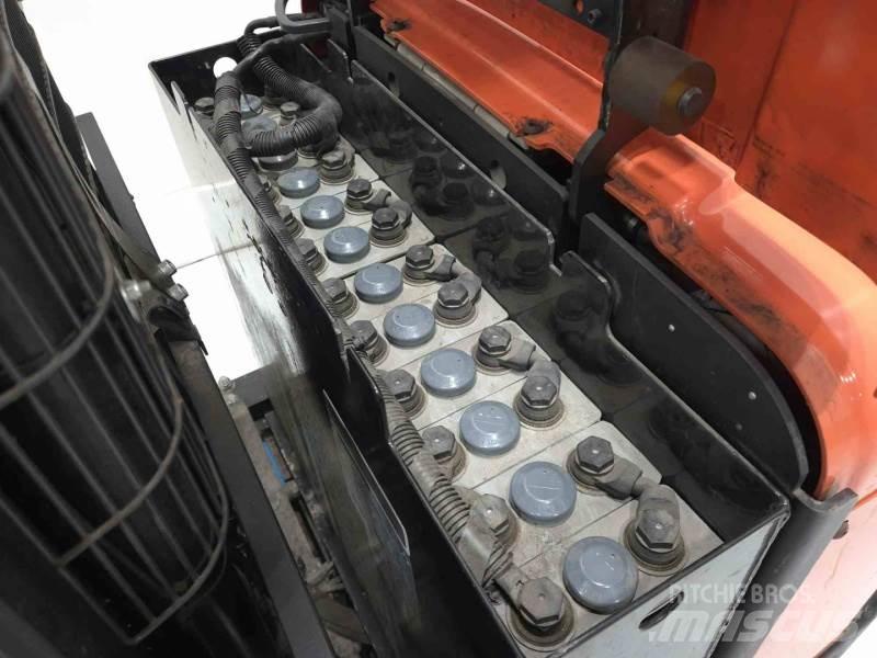 BT SPE135S Ručni električni viličar