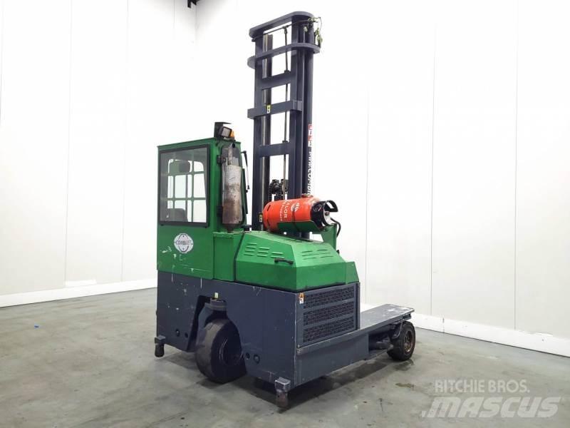 Combilift C4000 Viličari sa 4-stranskim dohvatom