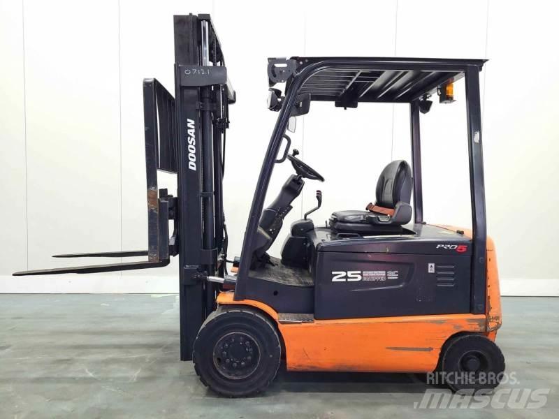Doosan B25X-5 Električni viličari