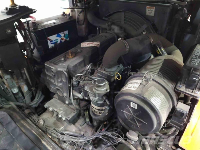 Doosan D25S-7 Dizelski viličari