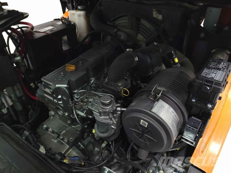 Doosan D25S-7 Dizelski viličari