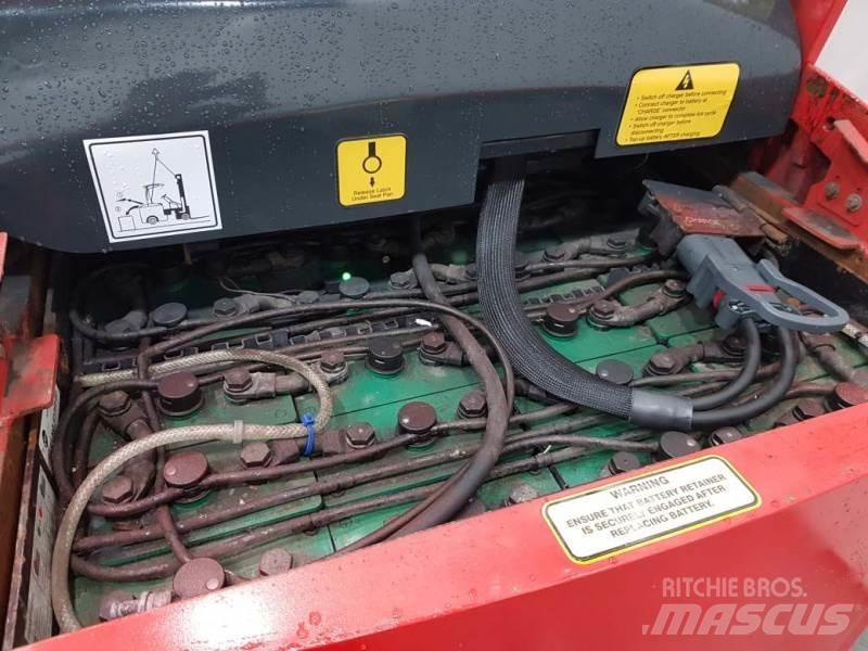 Flexi AC 1200 Viličar za uske prolaze