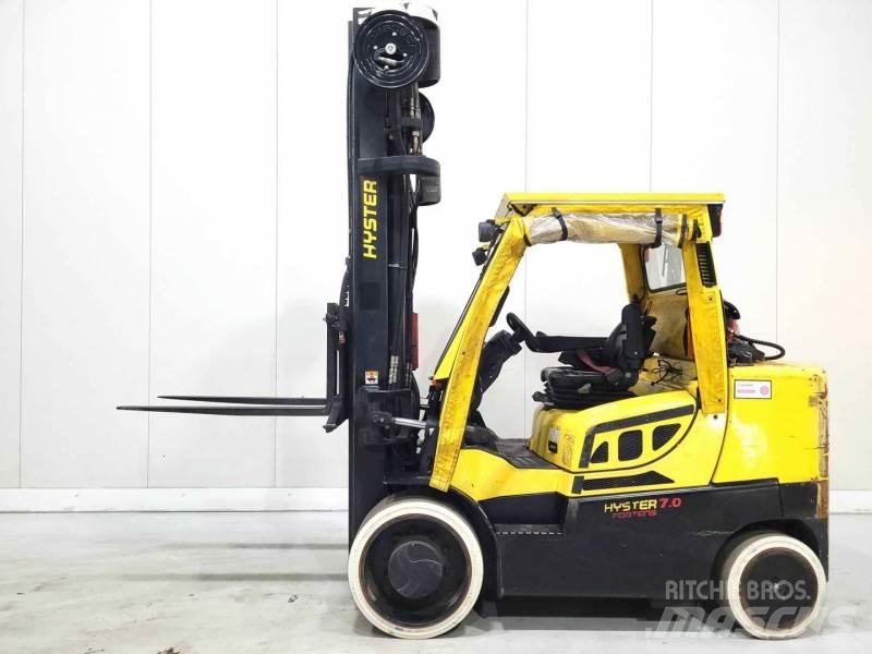 Hyster S7.00FT Plinski viličari