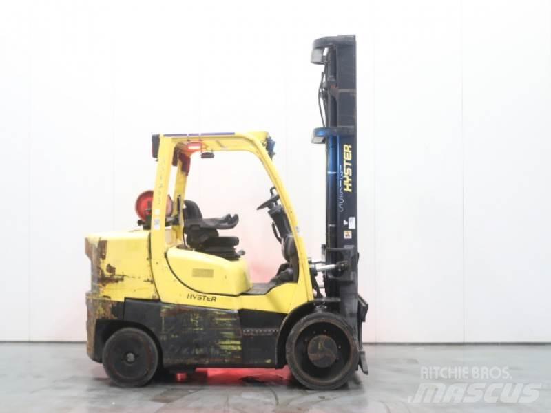 Hyster S7.00FT Plinski viličari