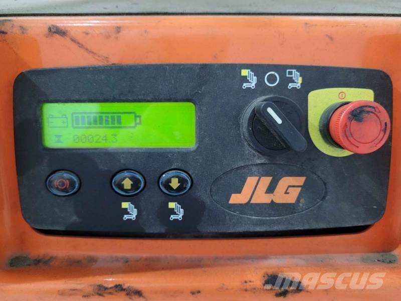 JLG 10MSR Škaraste platforme