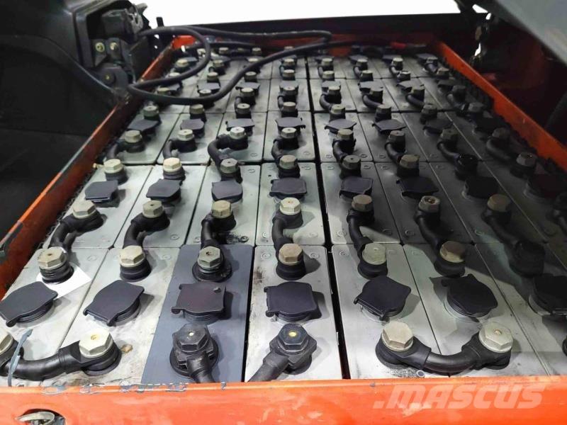 Linde E30-01 Električni viličari