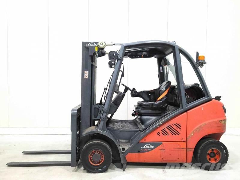 Linde H25T-02 Plinski viličari