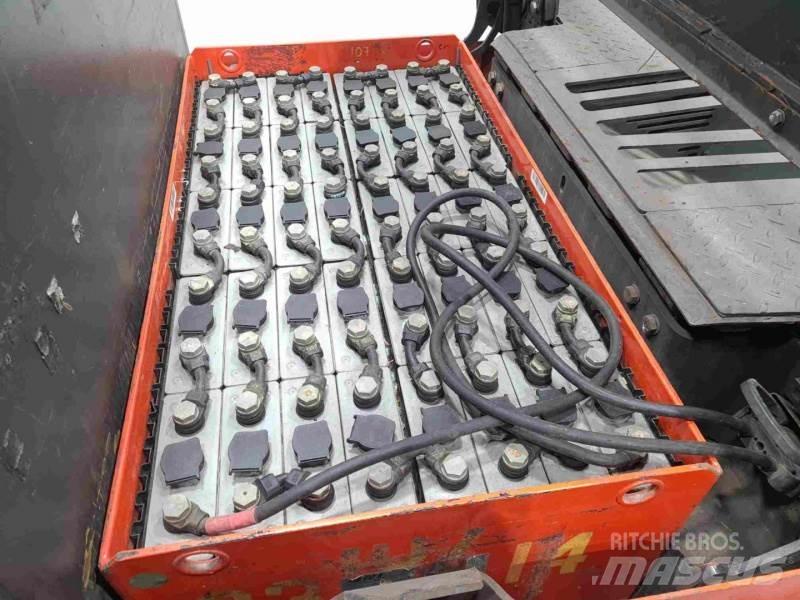 Linde P250 127 Vučna vozila