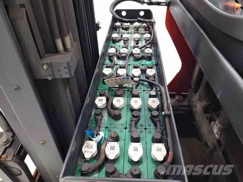 Linde R14-01 Viličari sa pomičnim stupom