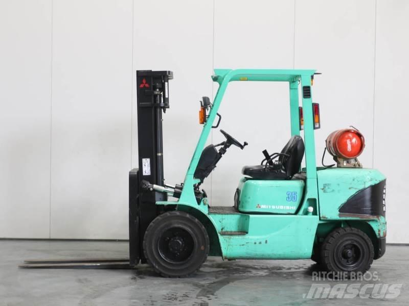 Mitsubishi FG35K Plinski viličari