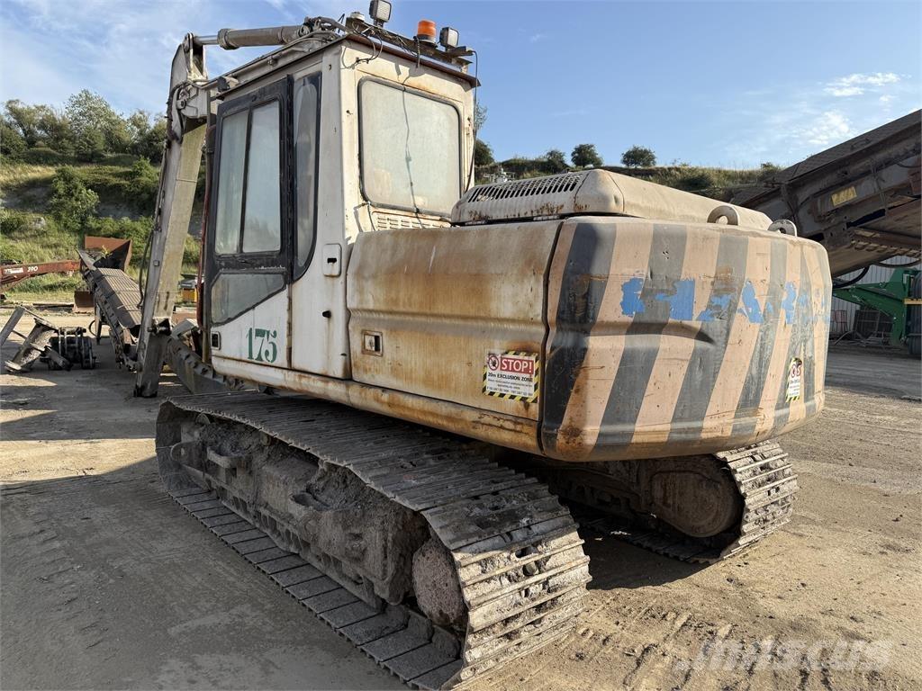 CAT 318B Bageri gusjeničari