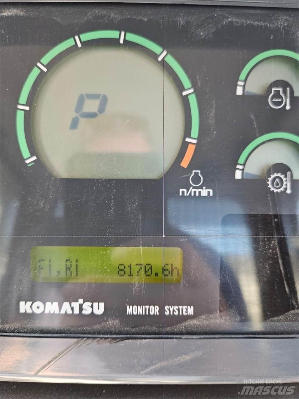 Komatsu D61PX-15 Buldožeri gusjeničari