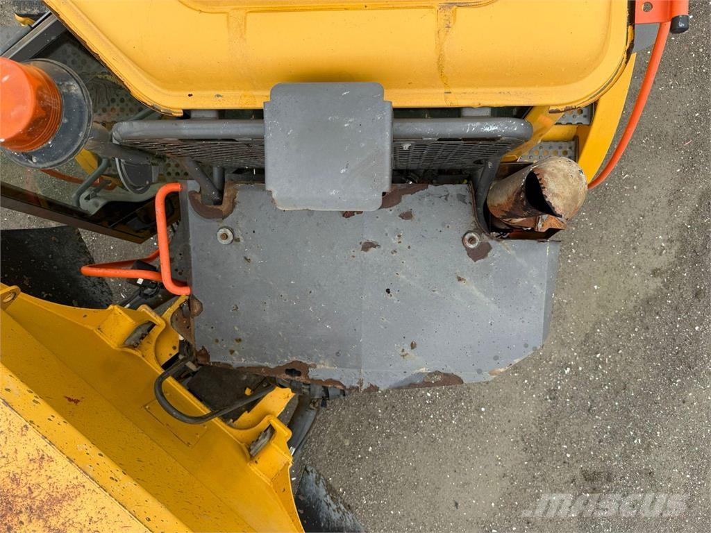 Volvo A25G Zglobni demperi