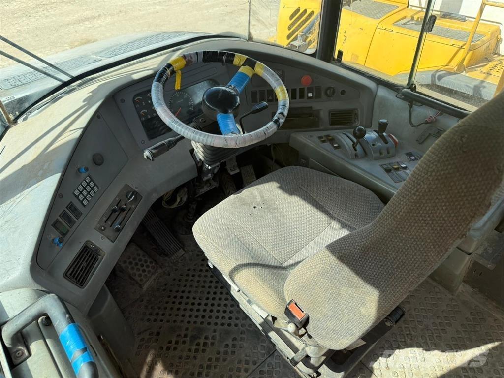 Volvo A40D Zglobni demperi