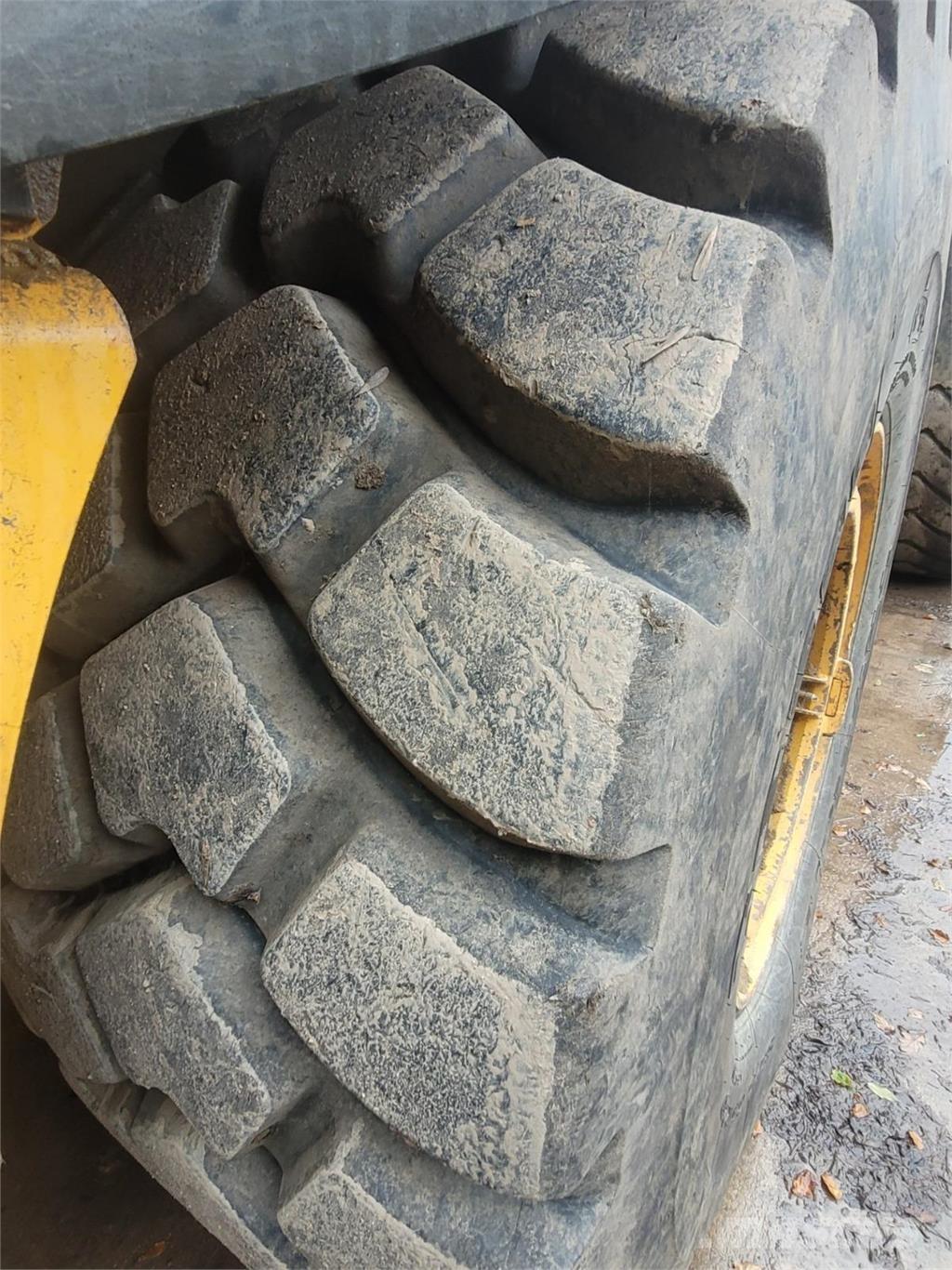 Volvo A40F Zglobni demperi