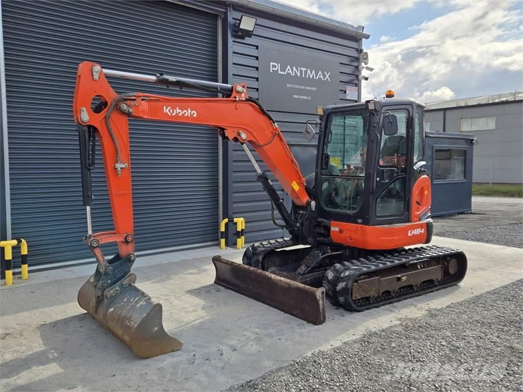Kubota U48-4 Midi bageri 7t – 12t