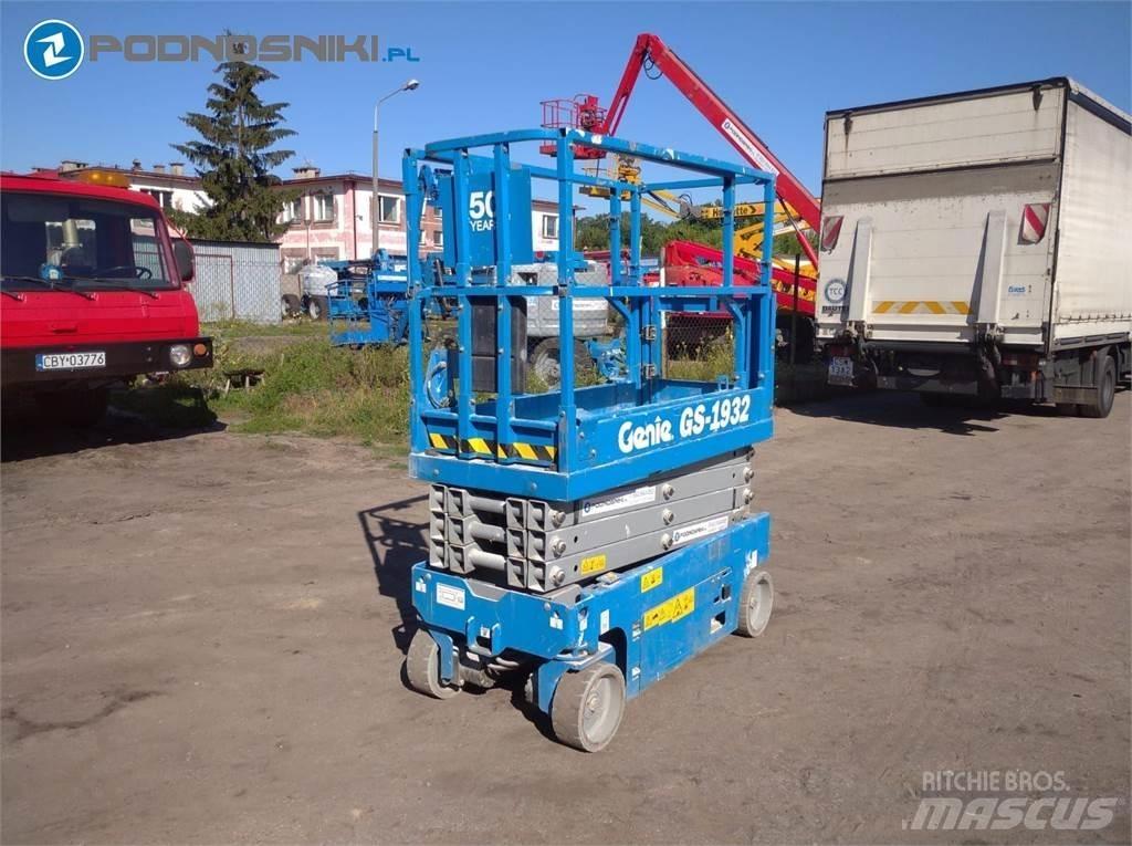 Genie 1932 Škaraste platforme