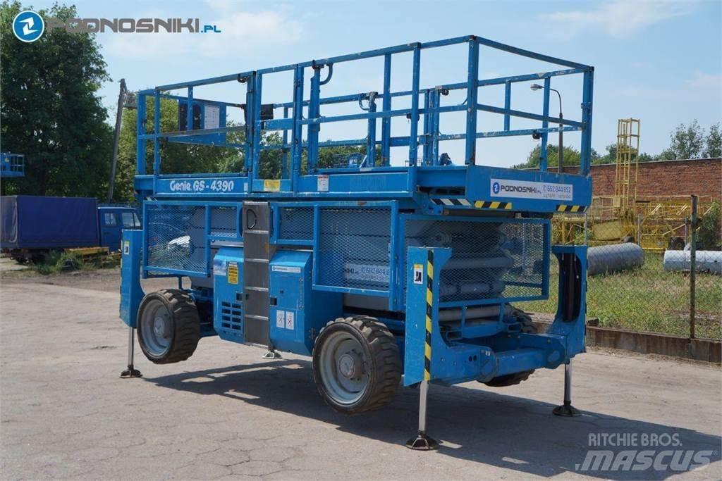 Genie 4390 RT Škaraste platforme