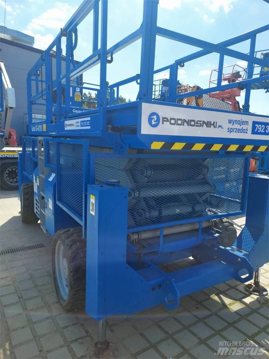 Genie GS-4390 RT Škaraste platforme