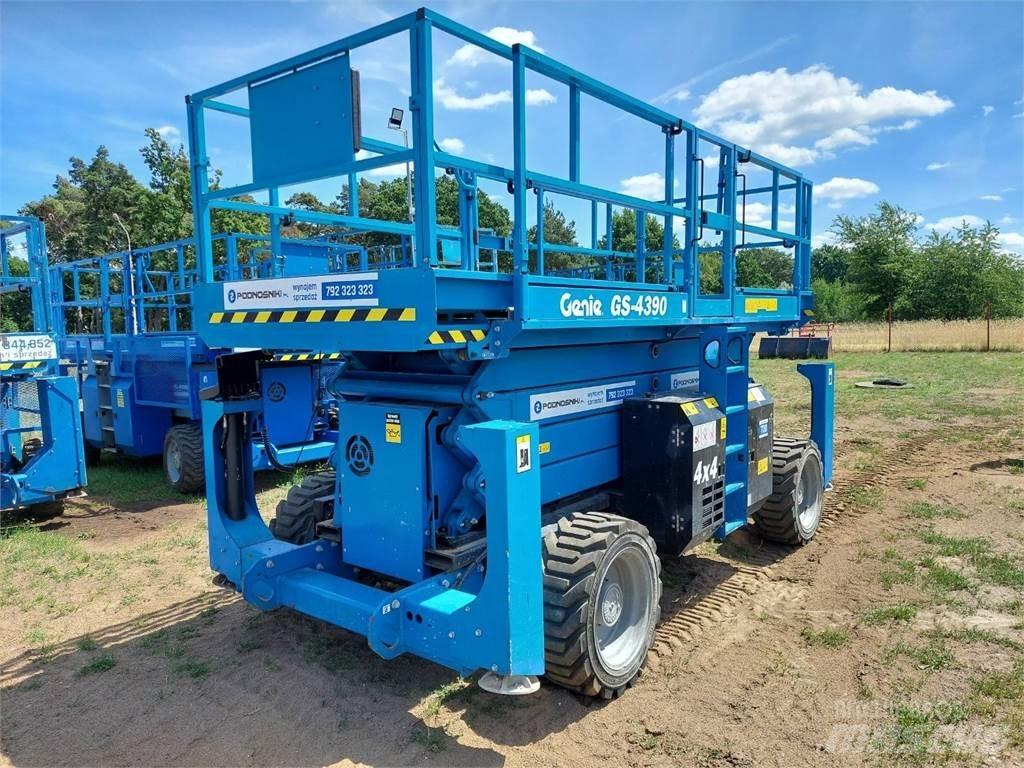 Genie GS-4390 RT Škaraste platforme
