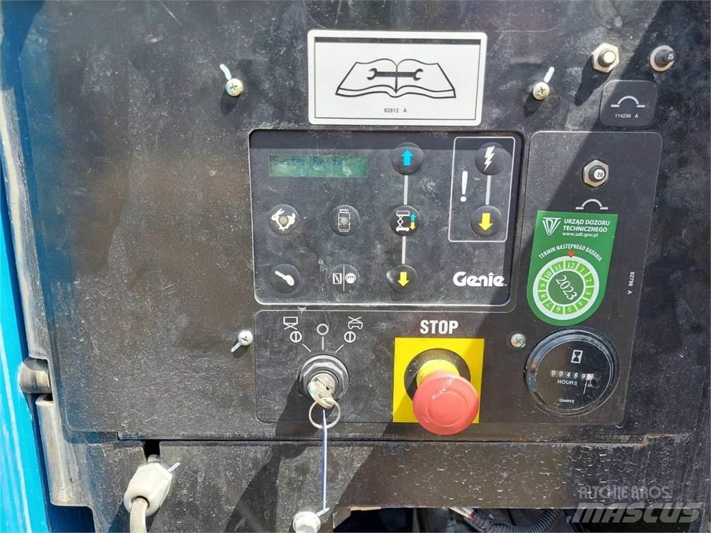 Genie GS-4390 RT Škaraste platforme