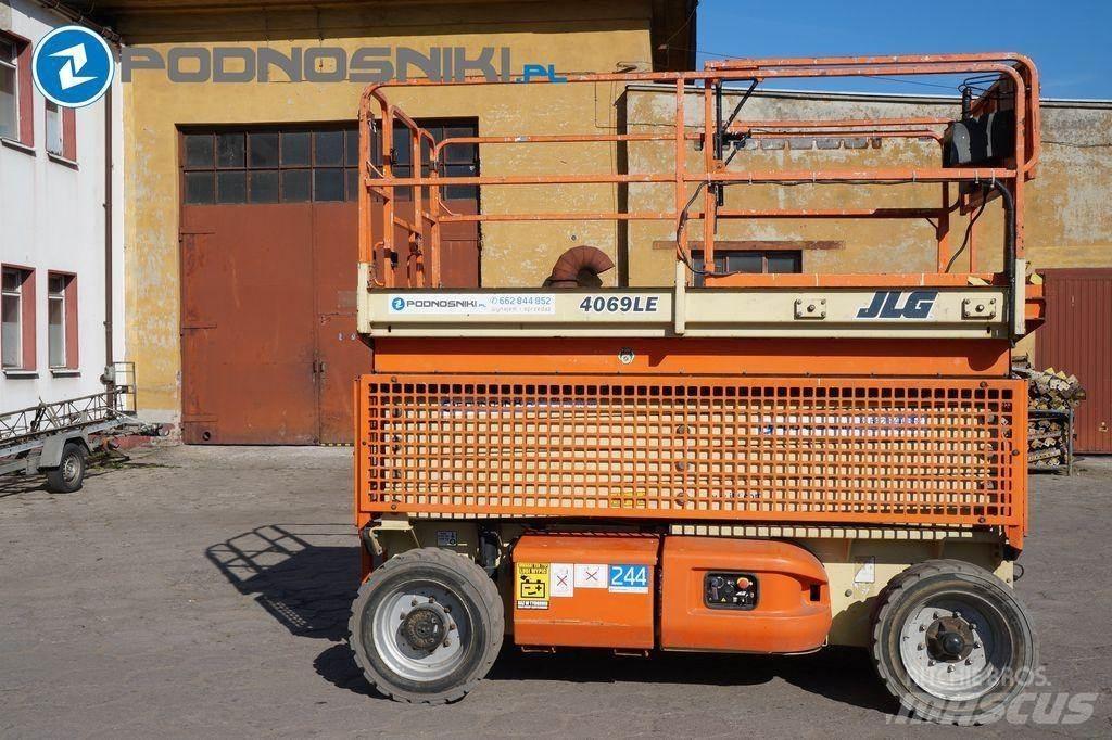 JLG 4069 Škaraste platforme