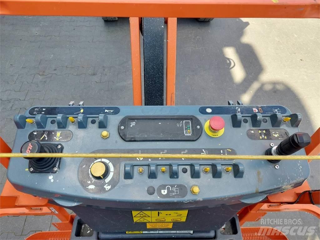 JLG E450AJ Zglobne podizne platforme