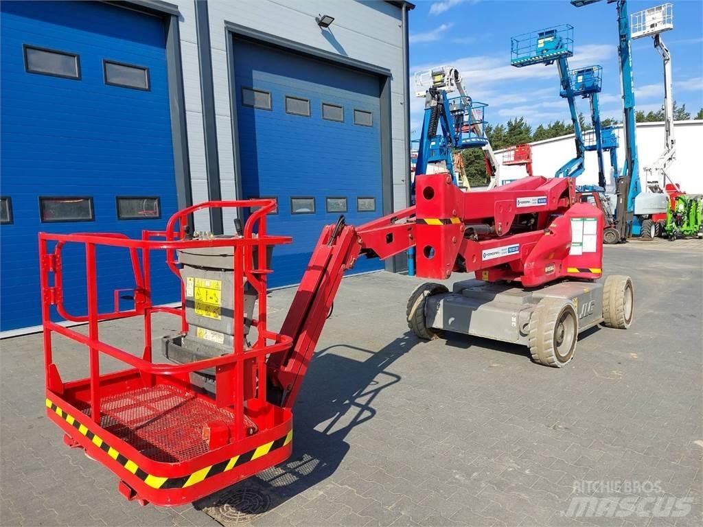 JLG M450AJ Zglobne podizne platforme