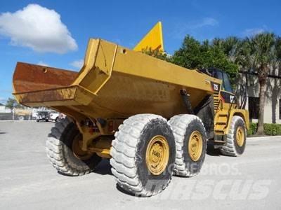 CAT 725 Zglobni demperi