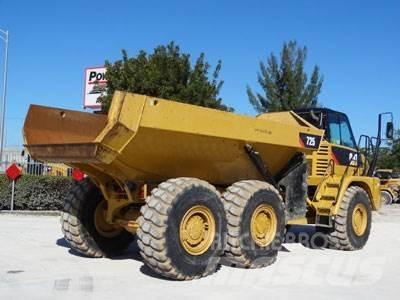 CAT 725 Zglobni demperi