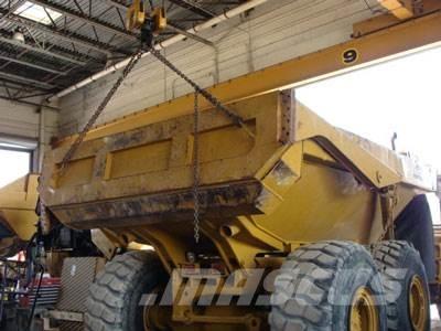 CAT 735 Tailgate Ostale komponente
