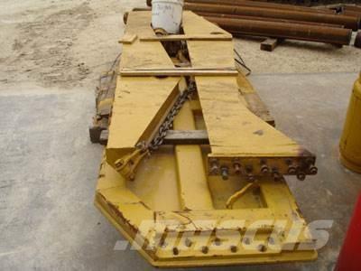 CAT 740 Tailgate Ostale komponente