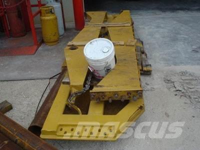 CAT 740 Tailgate Ostale komponente