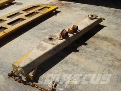 CAT 740 Tailgate Ostale komponente