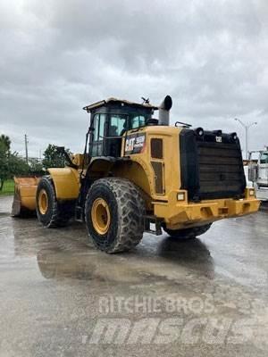 CAT 966M Utovarivači na kotačima