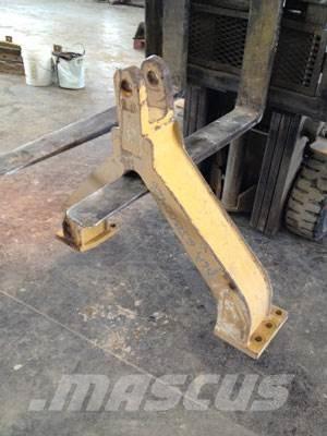 CAT D6R / D6T Drawbar Ostale komponente