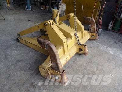 CAT D6R /D6T Ripper, MS Ostale komponente