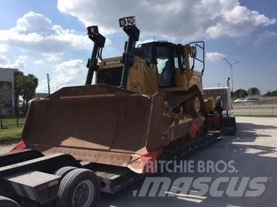 CAT D8T Buldožeri gusjeničari