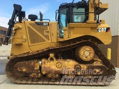 CAT D8T Buldožeri gusjeničari